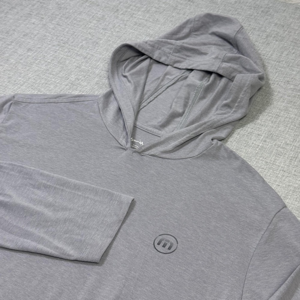 Travis Mathew Hoodie Mens Small Gray Pullover Lightweight Tagless Stretch Logo